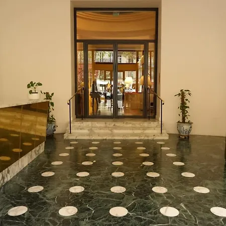 Appartamento Elegant Vintage With Balcony Opéra Madeleine *